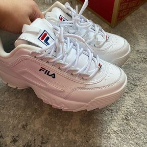 Like new Fila disruptor sneakers